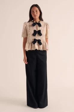 Balzac Paris Blouse Naomi Broderie fleur écru Fashion