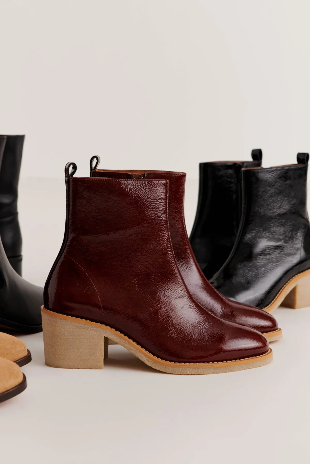 Balzac Paris Bottines Allure Vernis froissé chocolat Best Sale