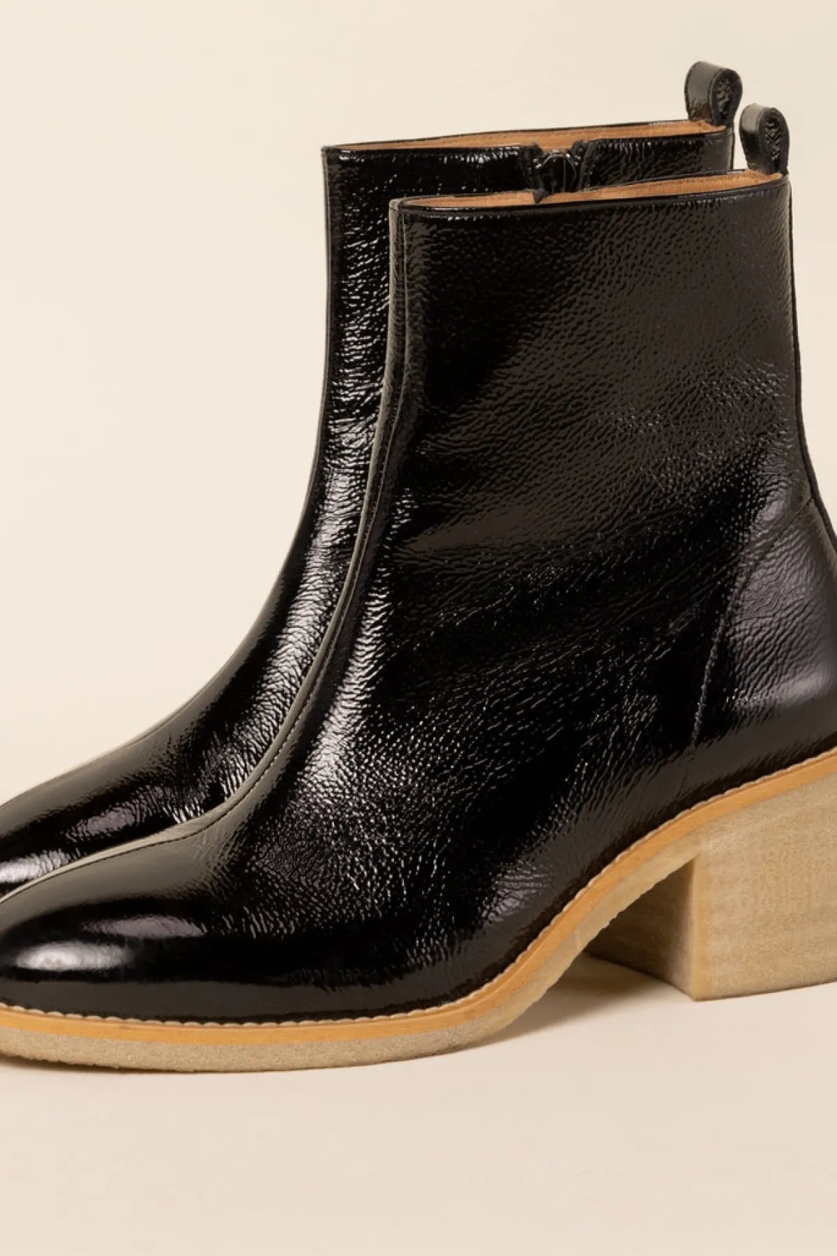 Balzac Paris Bottines Allure vernis froissé noir Noir vernis Discount